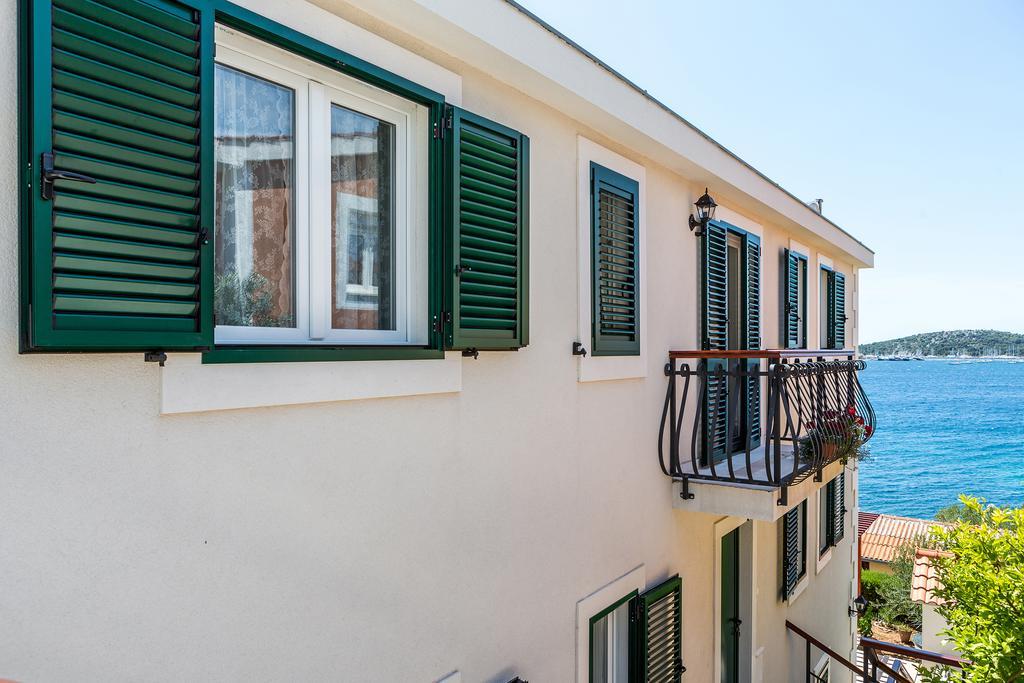 Apartments Oleandar Rogoznica  Pokoj fotografie
