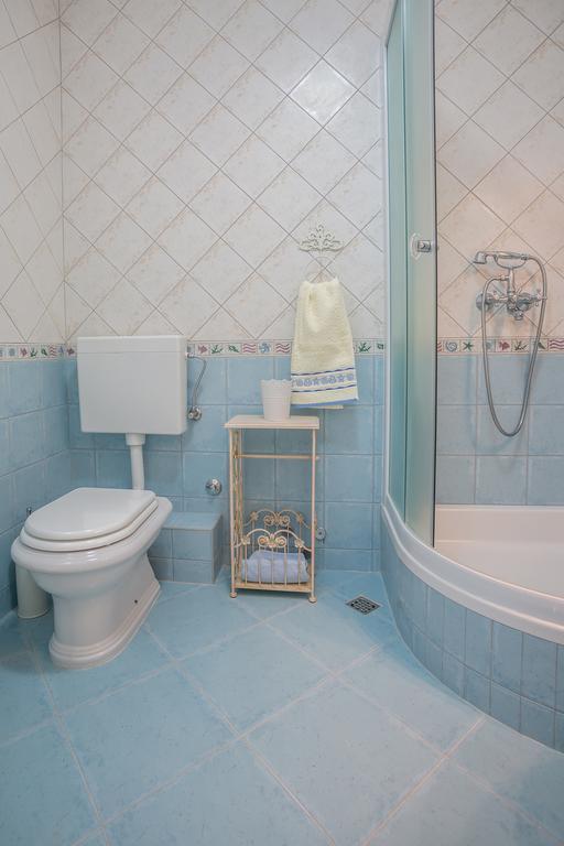 Apartments Oleandar Rogoznica  Pokoj fotografie