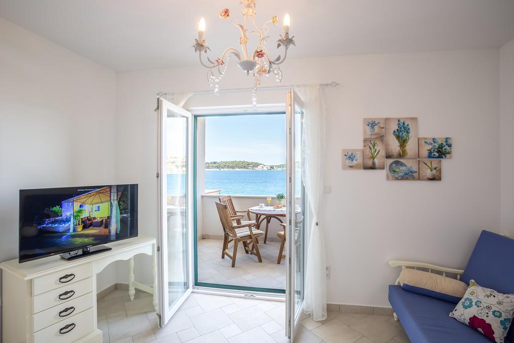 Apartments Oleandar Rogoznica  Pokoj fotografie